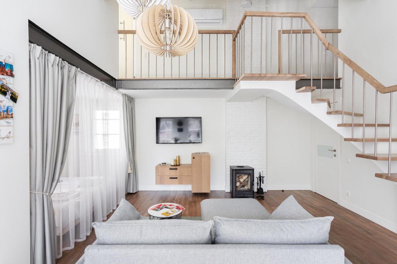 3 Bedroom Apartment 24H Self Check In, Free Parking, Ac, Fireplace VNO Extérieur photo