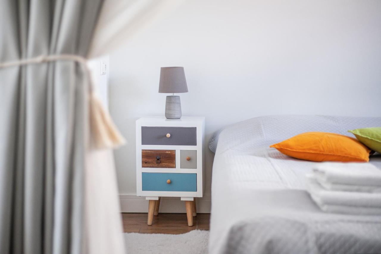 3 Bedroom Apartment 24H Self Check In, Free Parking, Ac, Fireplace VNO Extérieur photo
