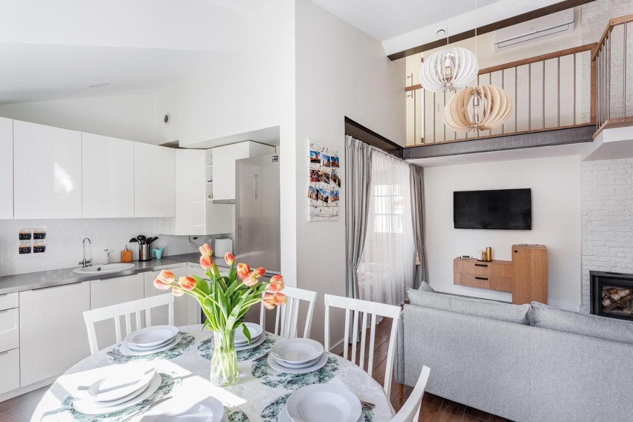 3 Bedroom Apartment 24H Self Check In, Free Parking, Ac, Fireplace VNO Extérieur photo